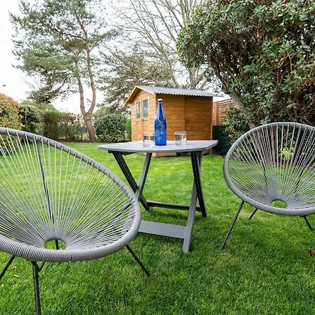 Coquet Avec Jardin
